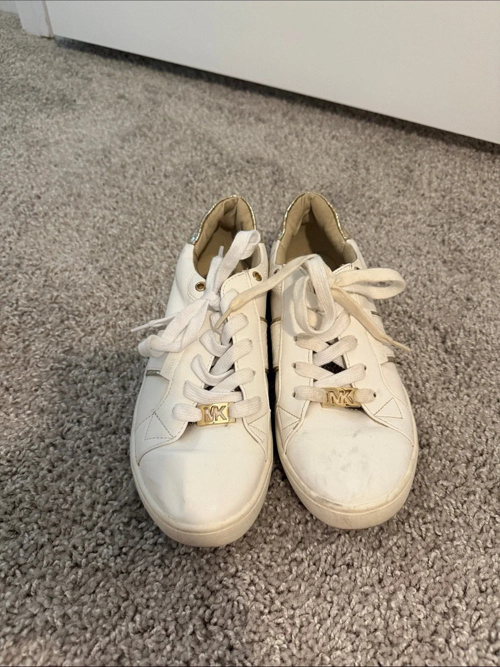 Michael Kors White/Gold Low-Top Leather Sneakers